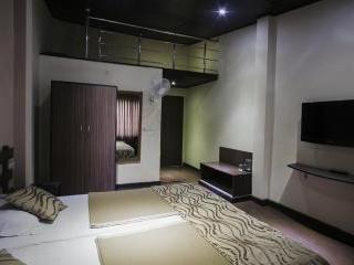 The Corner Hotell Nainital Exteriör bild